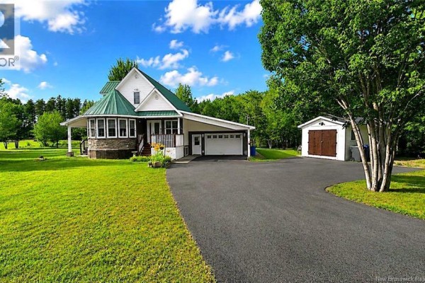 2668 Rte 363, Saint Sauveur