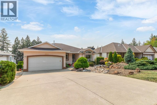 Full bathroom - 2669 Copper Ridge Drive, Westbank, BC V4T2M7 Photo 4