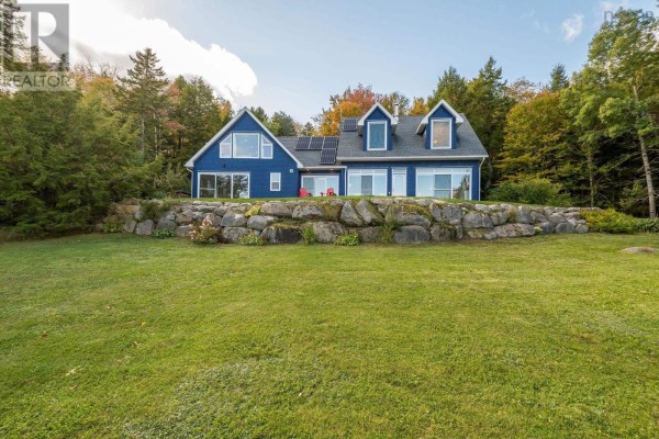 267 Chalet Drive, Vaughan
