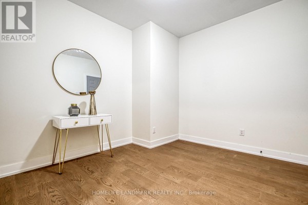 Primary Bedroom - 267 Shorecrest Road, Georgina, ON L4P1J3 Photo 4