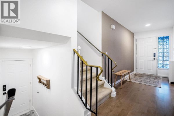 2670 Burnside Place, Coquitlam, BC V3E1A2 Photo 5
