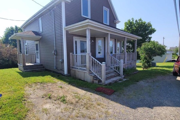 Living room - 2671 Highway 255, Port Morien, NS B1B1S7 Photo 2