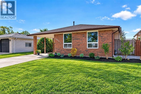 Laundry room - 2675 Jefferson Boulevard, Windsor, ON N8T3E7 Photo 2