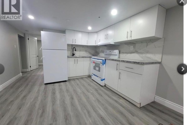 Kitchen - 2678 Askin Avenue Unit# Basement, Windsor, ON N9E3B7 Photo 4