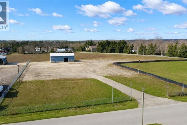2679 Couch Road, Putnam, ON N0L2B0 Photo 4