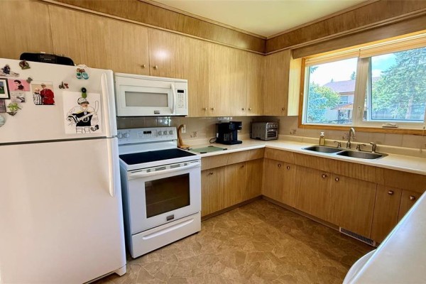 268 Hargrave Street, Virden, MB R0M0M0 Photo 4