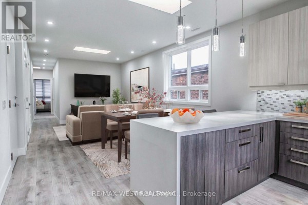 Office - 268 Sterling Road, Toronto, ON M6R2B9 Photo 2