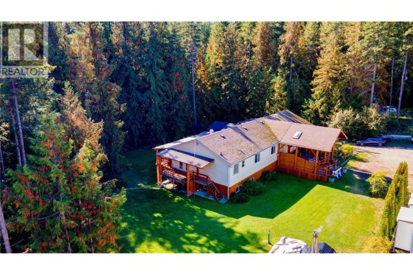 Other - 2681 Trans Canada Hwy., Sorrento, BC V0E2W0 Photo 5