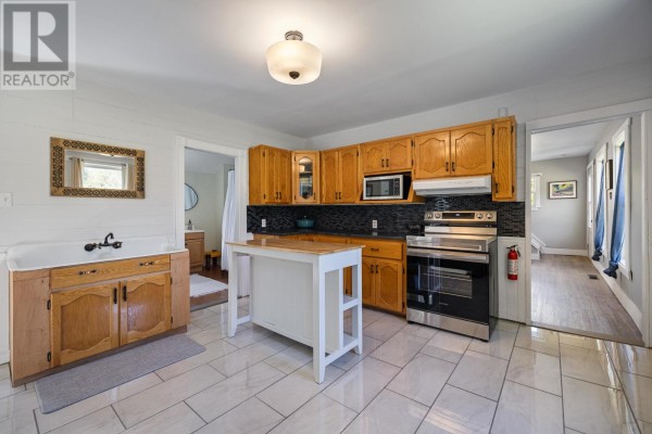 Bath (# pieces 1-6) - 2685 Brooklyn Road, Brooklyn, PE C0A1R0 Photo 5