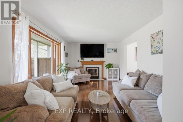 Bedroom 5 - 269 Cedarmere Road, Orillia, ON L3V7H1 Photo 5