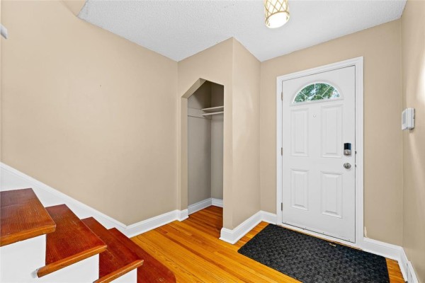Kitchen - 269 Helmsdale Avenue, Winnipeg, MB R2K0W1 Photo 3