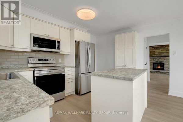 269 Michel Circle, Ottawa, ON K1L7P4 Photo 4