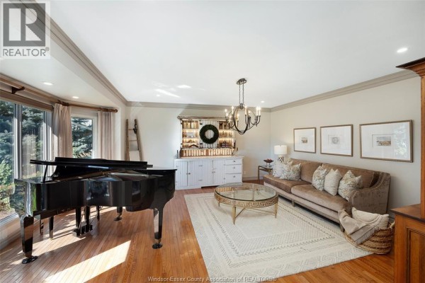 Recreation room - 269 Road 11 East, Kingsville, ON N0R1V0 Photo 5