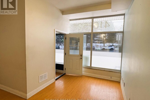 269 Scarlett Road, Toronto, ON M6N4L1 Photo 2