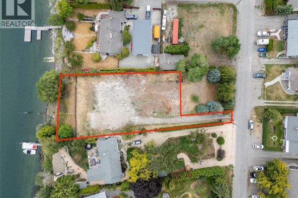 2690 Thompson Drive, Kamloops, BC V2C4L4 Photo 4