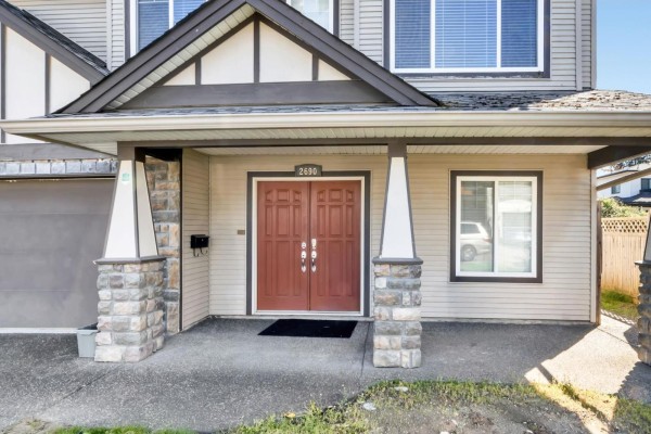 2690 Victoria Street, Abbotsford, BC V2T2T5 Photo 3