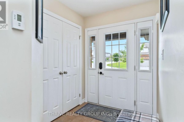 2695 Foxbend Link, London North, ON N6G0M7 Photo 4