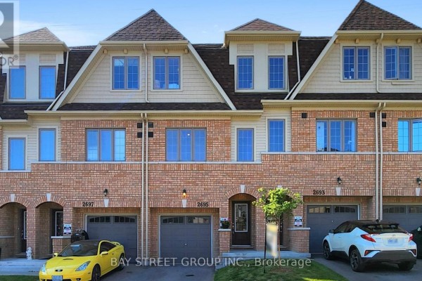 2695 Magdalen Path, Oshawa