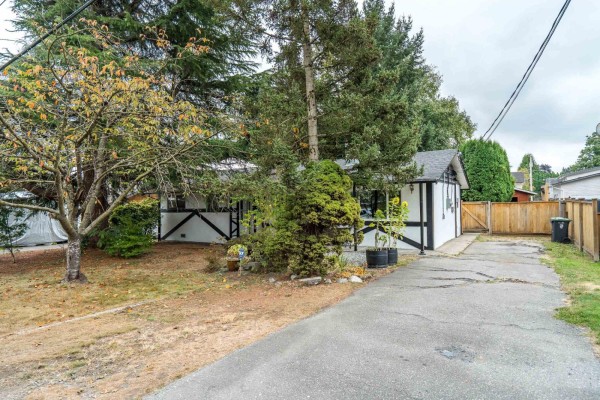 26978 28b Avenue, Langley, BC V4W3A5 Photo 4