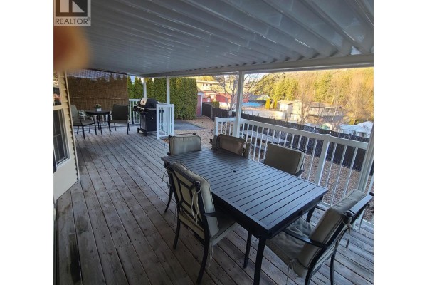 Living room - 2698 Blind Bay Road Unit# G5, Blind Bay, BC V0E1H1 Photo 5