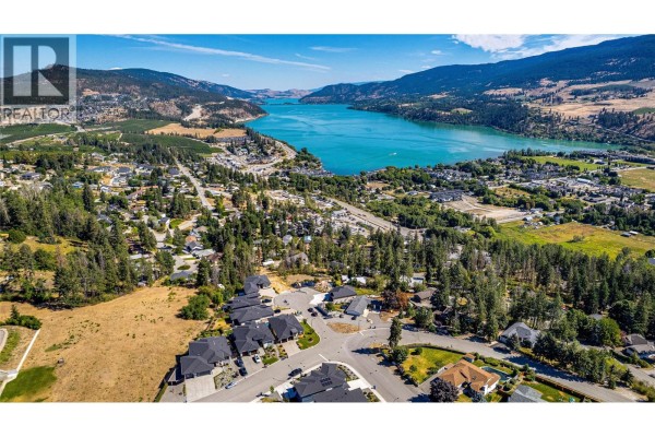 4pc Bathroom - 2698 Koyama Road, Lake Country, BC V4V1H5 Photo 5