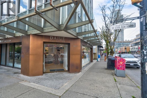 2699 Granville Street, Vancouver, BC, photo 2