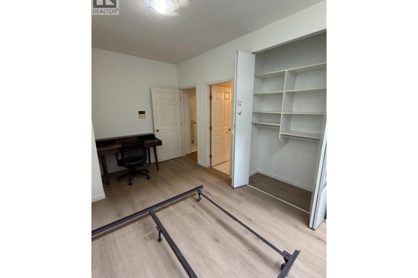 26xx W 23 Avenue, Vancouver, BC V6J3Z2 Photo 5