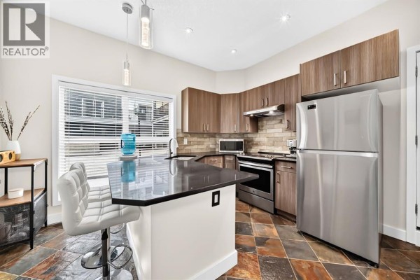 Den - 27, 605 15 Avenue Sw, Calgary, AB T2R0R4 Photo 3