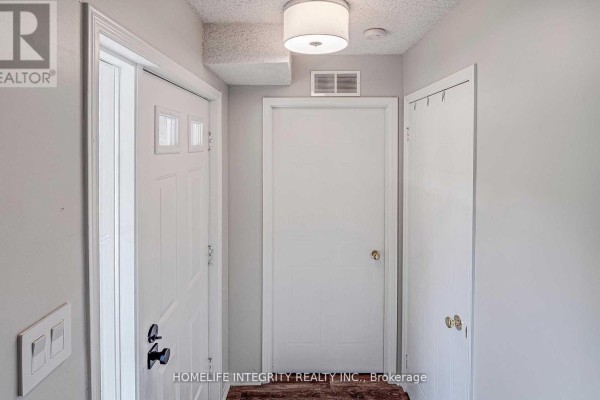 Primary Bedroom - 27 - 119 D'ambrosio Drive, Barrie, ON L4N7R7 Photo 4
