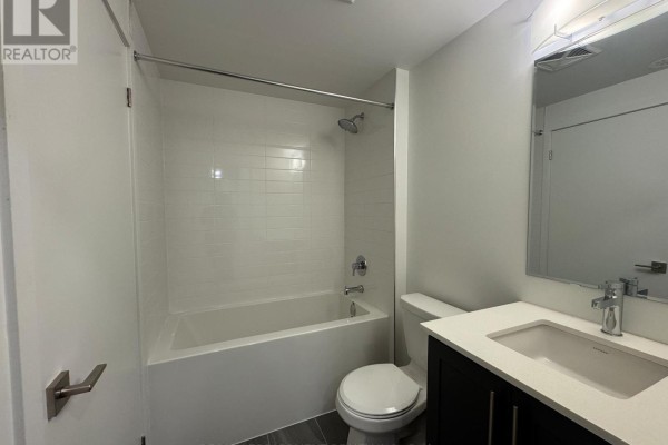 Laundry room - 27 - 17 Lytham Green Circle, Newmarket, ON L3Y0H4 Photo 5