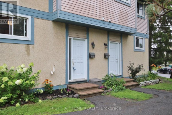 Bathroom - 27 - 3250 Uplands Drive, Ottawa, ON K1V0C7 Photo 2