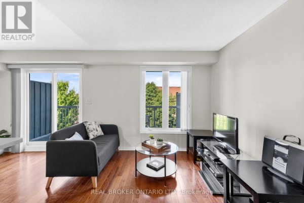 Dining room - 27 - 649e Warden Avenue, Toronto, ON M1L0E7 Photo 3