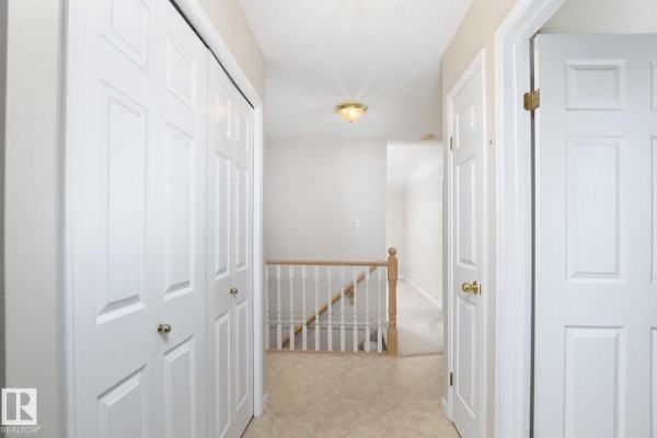 Family room - #27 13217 155 Av Nw, Edmonton, AB T6V1E6 Photo 4