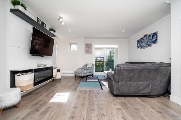 27 13898 64 Avenue, Surrey, BC V3W1L6 Photo 4