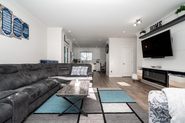 27 13898 64 Avenue, Surrey, BC V3W1L6 Photo 5