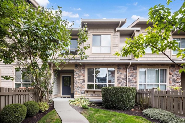 27 2738 158 Street, Surrey, BC V3Z3K3 Photo 2