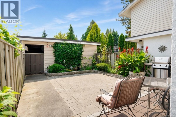 Laundry room - 27 610 Mckenzie Ave, Saanich, BC V8Z2A7 Photo 2