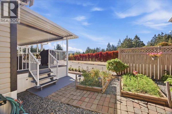 Laundry room - 27 6325 Metral Dr, Nanaimo, BC V9T6P9 Photo 4