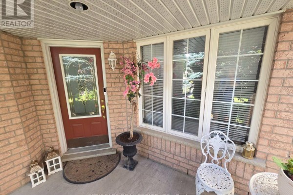 27 Adler Drive S, Cambridge, ON, photo 2