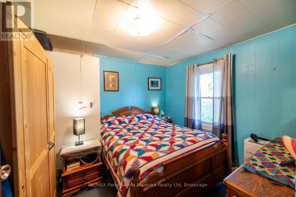 27 Ahmic St Street W, Magnetawan, ON P0A1P0 Photo 5