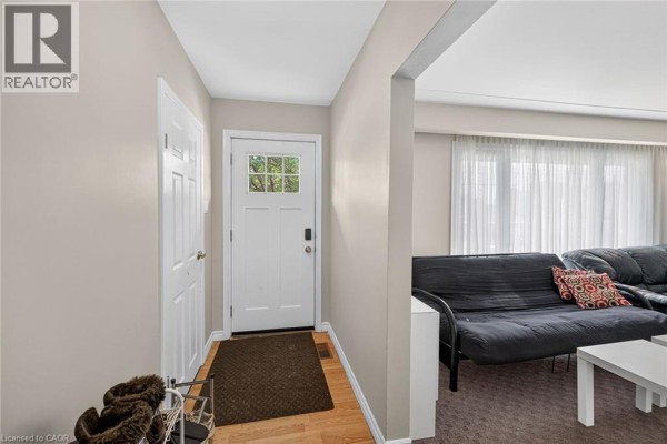 Bedroom - 27 Ainslie Avenue, Hamilton, ON L8S2J5 Photo 5