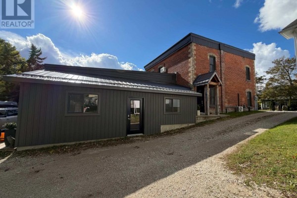27 Arthur Street W, Minto, ON, photo 2