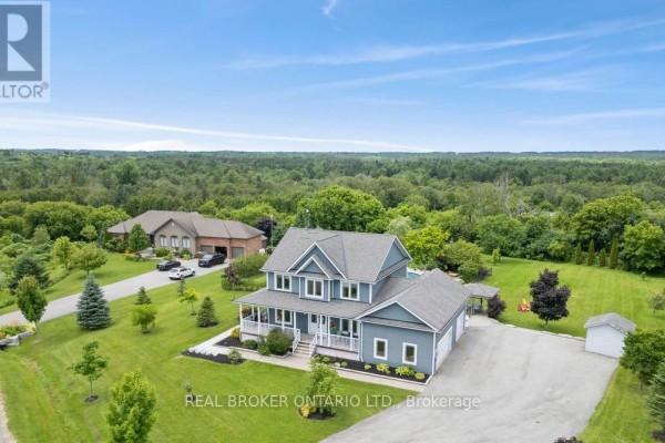27 Bagshaw Crescent, Uxbridge, ON, photo 2