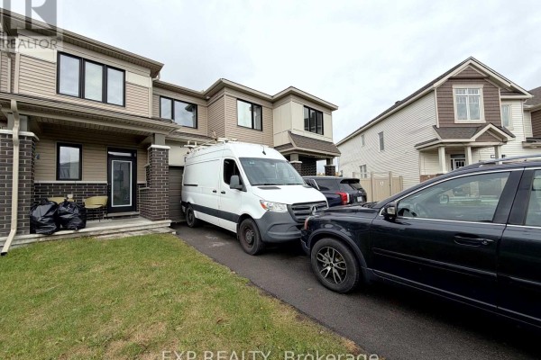 27 Bermondsey Way, Ottawa