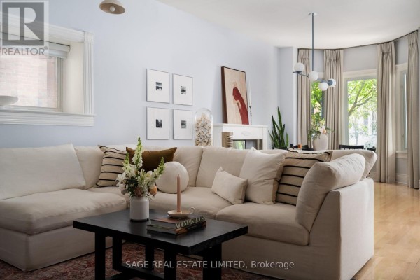 27 Callender Street, Toronto, ON M6R2H2 Photo 3
