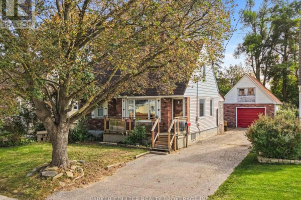 27 Campbell Avenue, Barrie