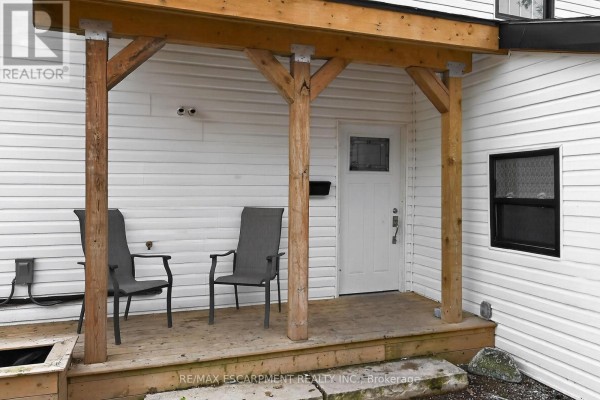 27 Cayuga Street N, Haldimand, ON, photo 3