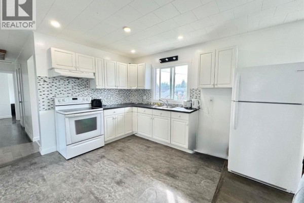 Den - 27 Centenial Crescent, Swan Hills, AB T0G2C0 Photo 5
