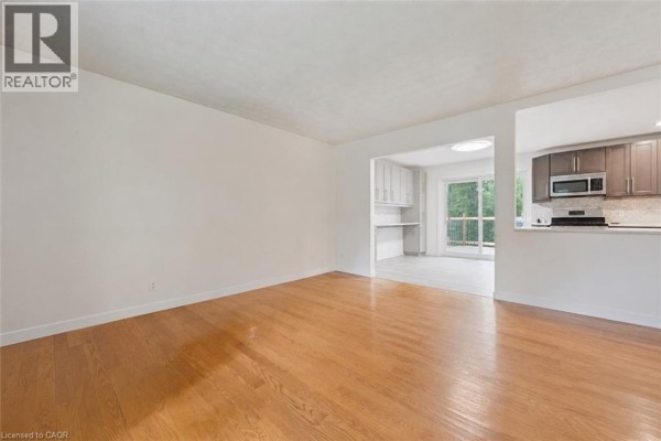Kitchen - 27 Dawson Drive, Kincardine, ON N2Z2X6 Photo 4