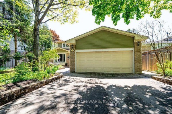 27 Drumern Crescent, Richmond Hill, ON, photo 2